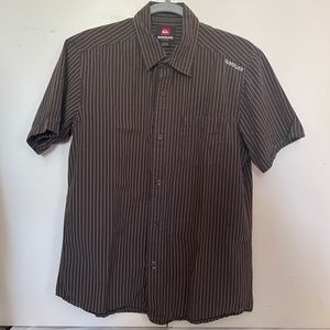 Quicksilver Mens short sleeved button up